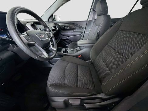 Used 2024 GMC Terrain SLE FWD image 13