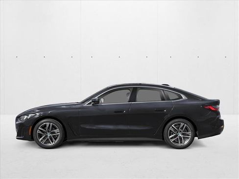 New 2026 BMW 430i RWD image 3