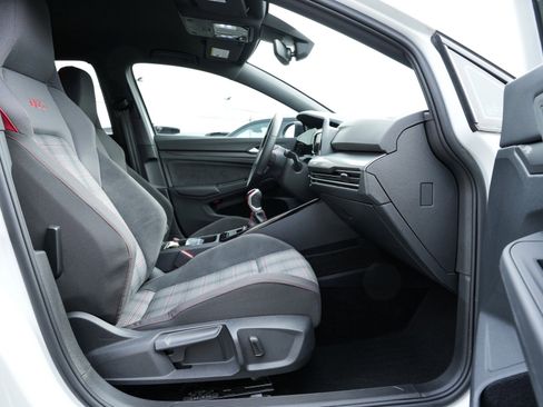 Used 2024 Volkswagen GTI S image 45