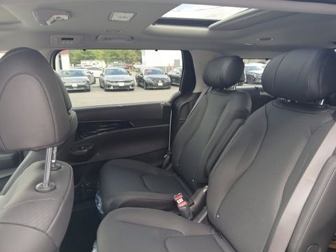 New 2026 Kia Carnival SX Prestige image 41
