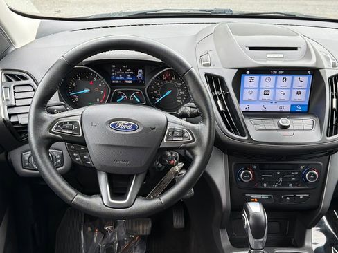 Used 2018 Ford Escape SEL AWD/4WD image 19