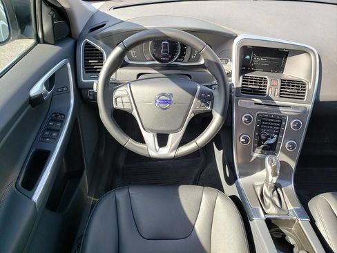 Used 2016 Volvo XC60 T6 w/ Proximity Package AWD/4WD image 14