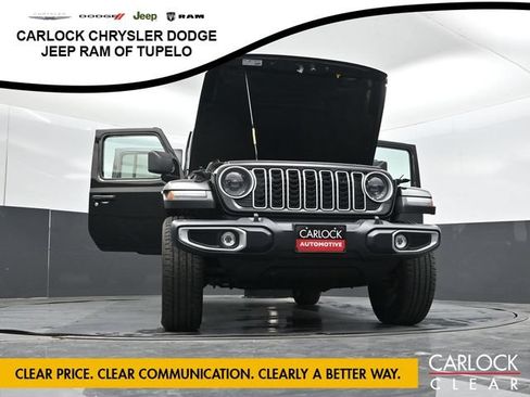 Used 2025 Jeep Wrangler Unlimited Sahara AWD/4WD image 50