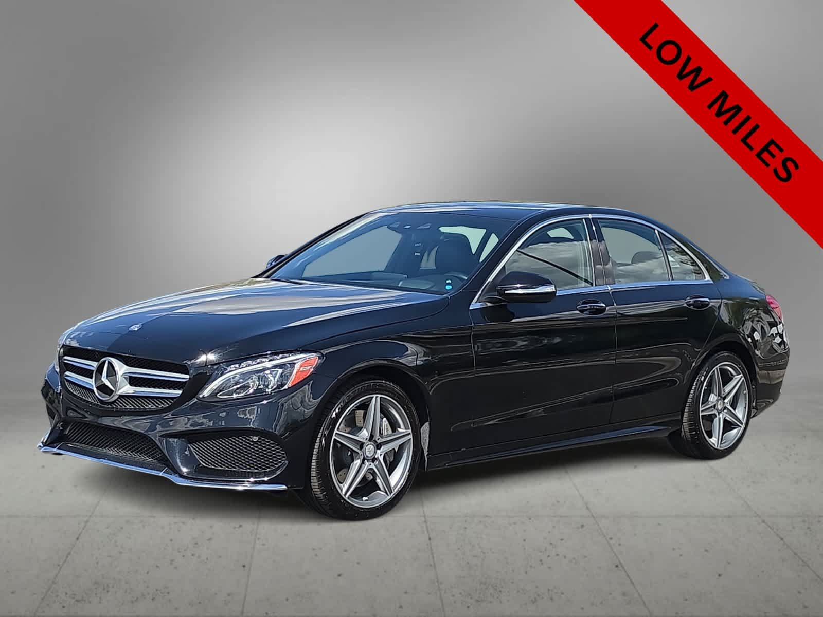 Used 2015 Mercedes-Benz C 300 4MATIC Sedan image 3