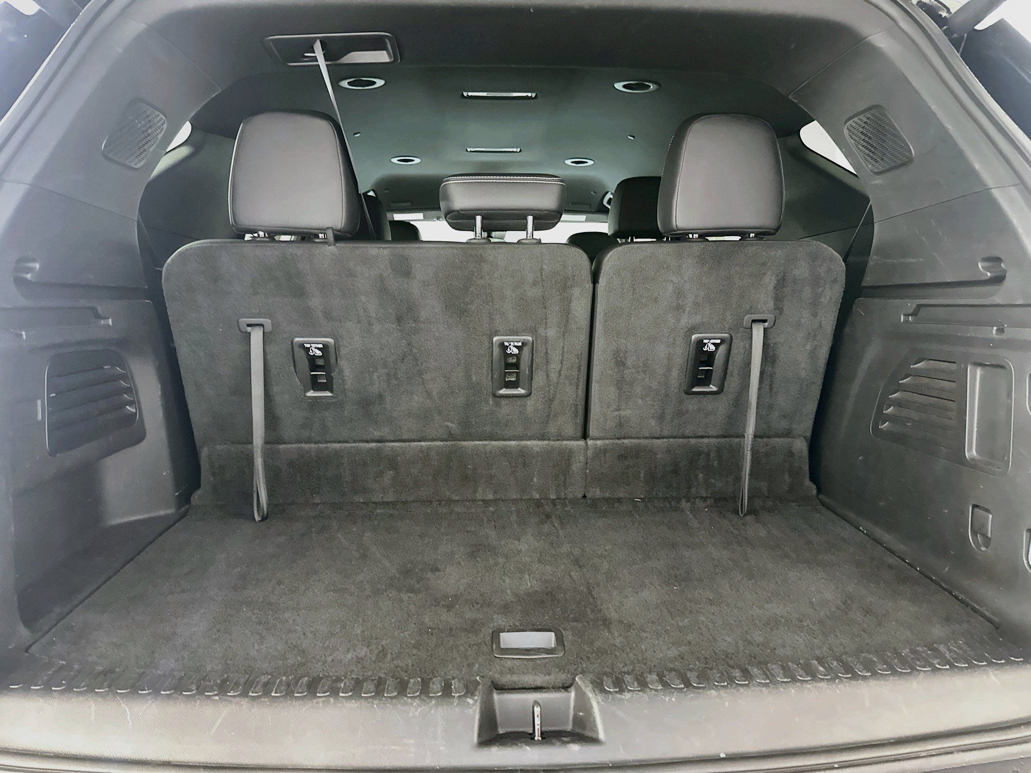 Used 2025 Chevrolet Traverse LT AWD/4WD image 31