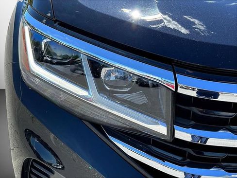 Used 2023 Volkswagen Atlas SE FWD image 34
