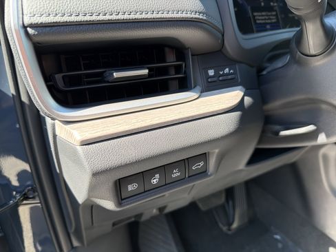 New 2026 Toyota Grand Highlander Limited image 12