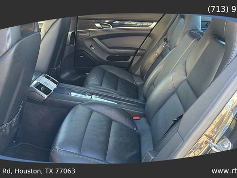 Used 2013 Porsche Panamera image 24