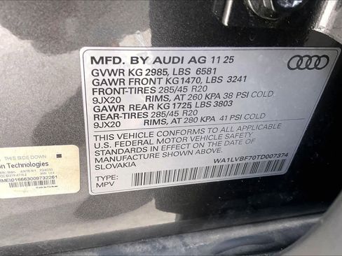 Used 2026 Audi Q7 3.0T Premium Plus w/ Premium Plus Package AWD/4WD image 35