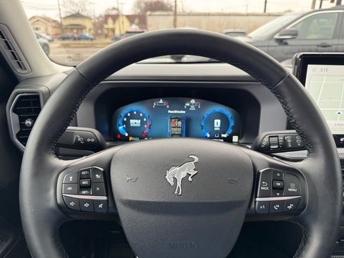 Used 2025 Ford Bronco Sport Outer Banks w/ Outer Banks Tech Package+ image 18