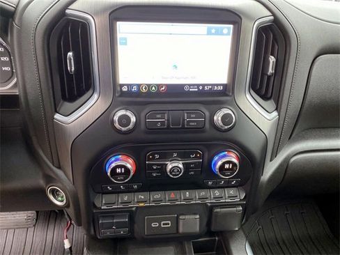 Used 2021 GMC Sierra 2500 Denali w/ Denali Ultimate Package image 17