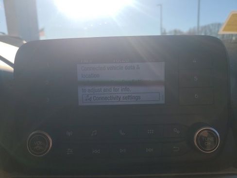 Used 2021 Ford EcoSport S image 29