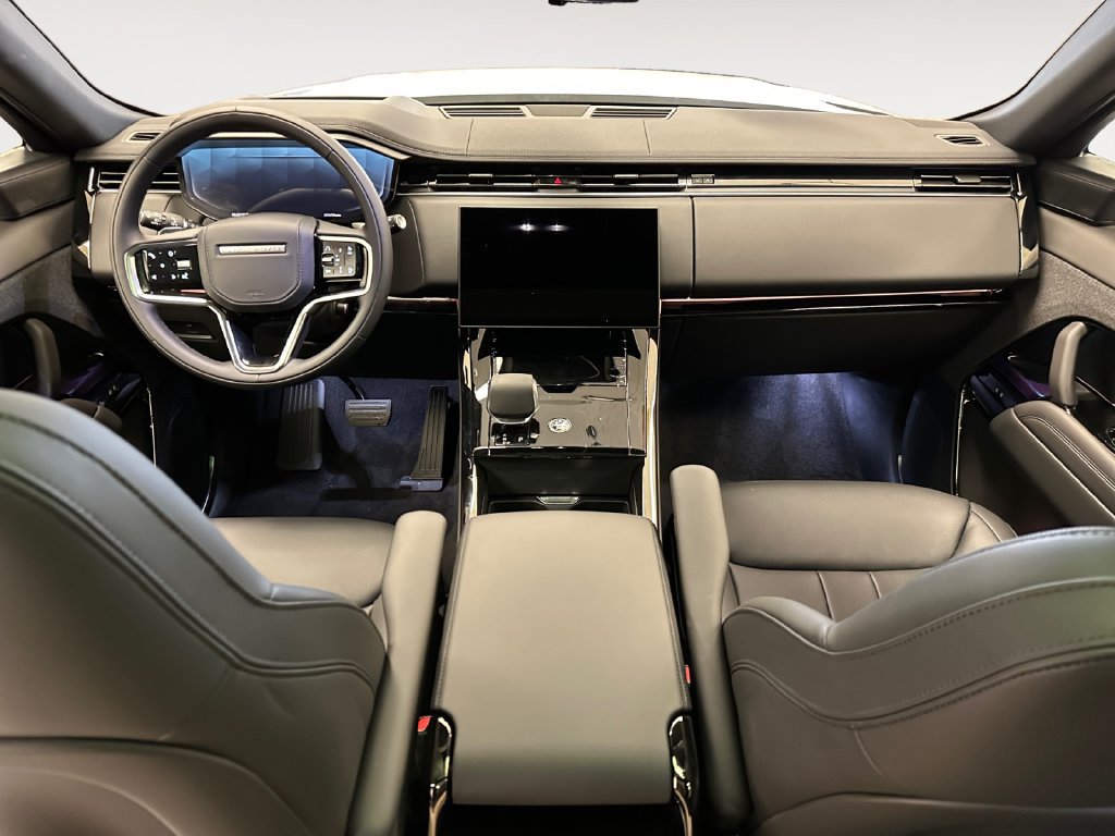 New 2026 Land Rover Range Rover Sport SE AWD/4WD image 11
