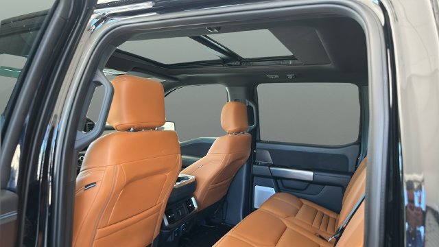 Used 2025 Ford F150 Platinum AWD/4WD image 18