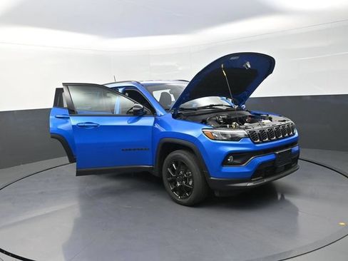 New 2026 Jeep Compass Latitude AWD/4WD image 29