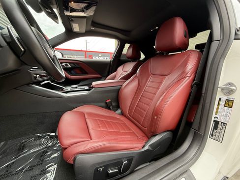 Used 2024 BMW M240i Coupe RWD image 19