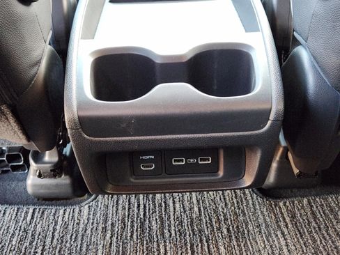 Certified 2024 Honda Odyssey Elite image 32