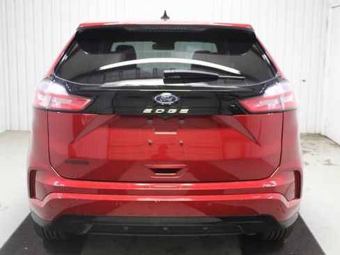 Used 2022 Ford Edge ST-Line image 5