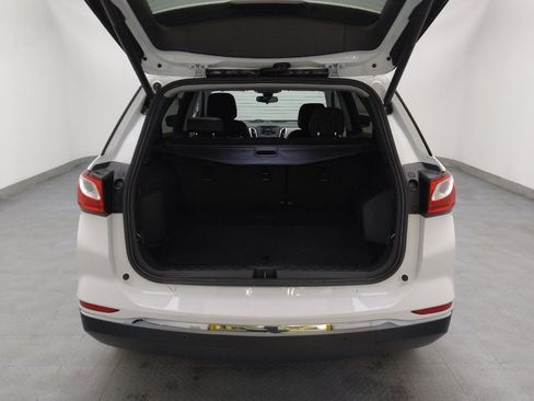 Used 2020 Chevrolet Equinox LT image 29
