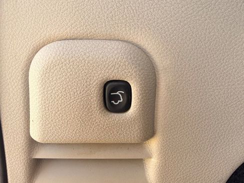Used 2015 Jeep Grand Cherokee Limited RWD image 29