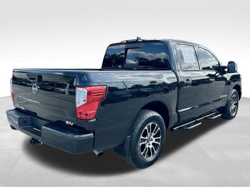 Certified 2024 Nissan Titan SV w/ SV Convenience Package RWD image 6