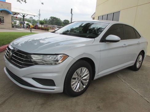 Used 2019 Volkswagen Jetta S FWD image 4