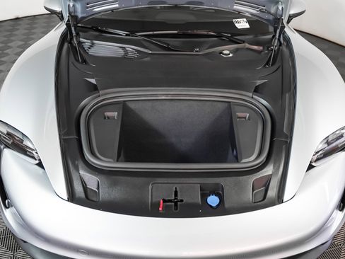 Certified 2023 Porsche Taycan image 12