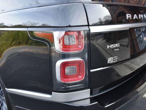 Used 2020 Land Rover Range Rover Long Wheelbase HSE image 41