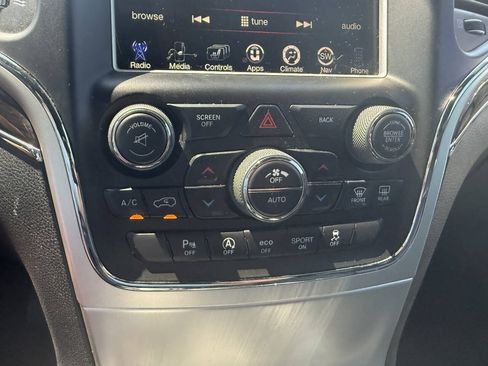 Used 2016 Jeep Grand Cherokee High Altitude AWD/4WD image 19