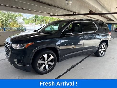 Used 2019 Chevrolet Traverse LT w/ LT Premium Package FWD image 1