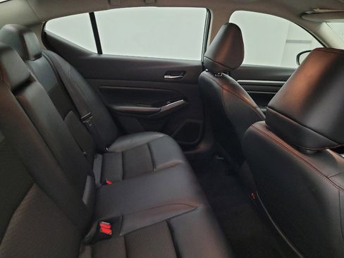Used 2024 Nissan Altima 2.5 SR FWD image 19