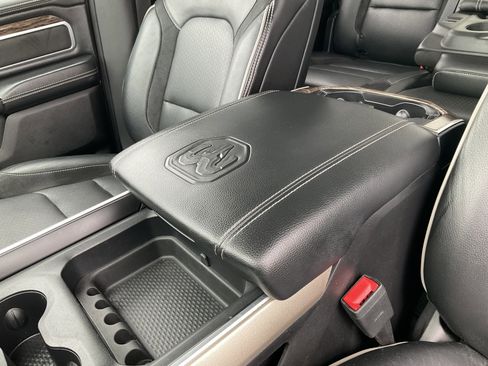 Used 2019 RAM 1500 Laramie AWD/4WD image 20