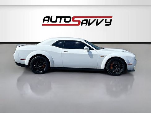 Used 2022 Dodge Challenger R/T Scat Pack RWD image 8