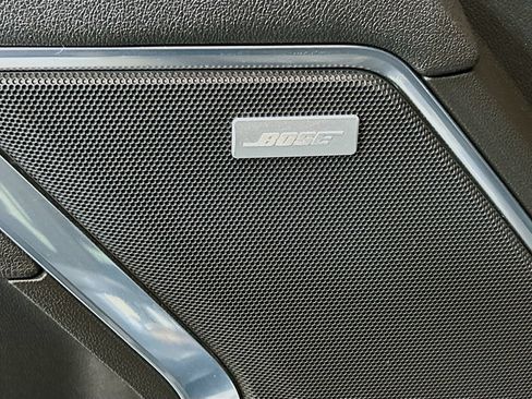 Used 2025 Chevrolet Silverado 1500 LT Trail Boss w/ LT Trail Boss Premium Package AWD/4WD image 17