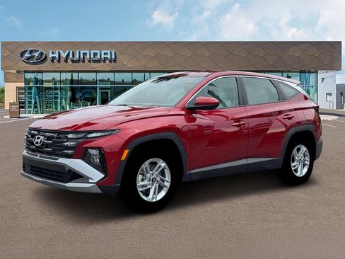 Certified 2026 Hyundai Tucson SE FWD image 3