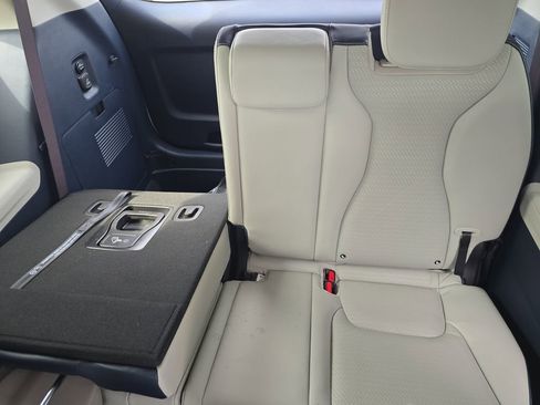 New 2026 Kia Carnival SX Prestige FWD image 17