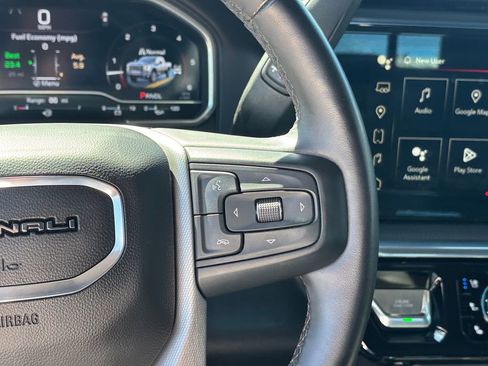 Used 2024 GMC Sierra 2500 Denali w/ Denali Reserve Package image 16