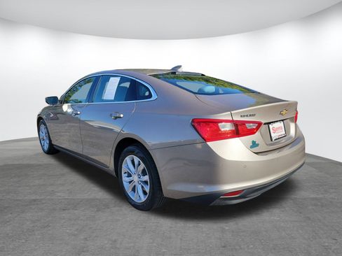 Used 2025 Chevrolet Malibu LT image 25
