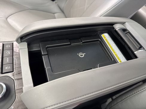 Used 2022 Toyota Highlander Platinum AWD/4WD image 33