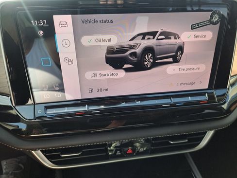 New 2026 Volkswagen Atlas SE image 10