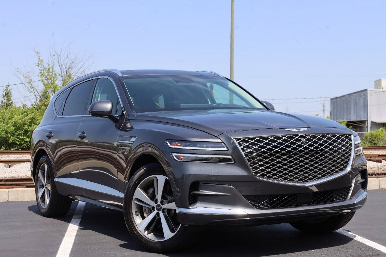 Used 2023 Genesis GV80 3.5T AWD/4WD image 2