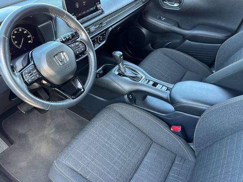 Used 2024 Honda HR-V Sport image 12