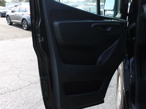 Used 2024 Mercedes-Benz Sprinter 2500 image 15