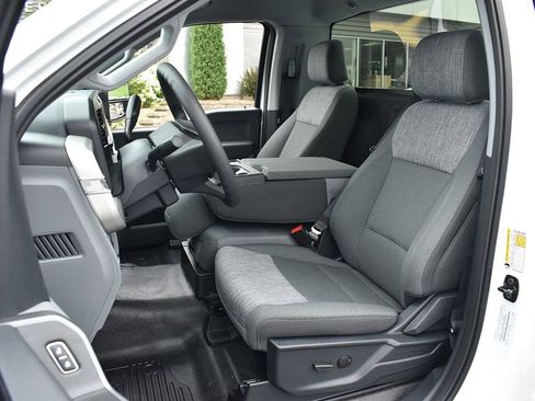 New 2025 Ford F250 XLT w/ 360-Degree Camera Package image 5