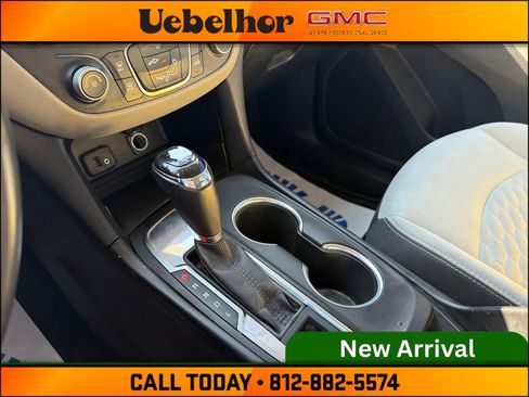 Used 2018 Chevrolet Equinox LT FWD image 29