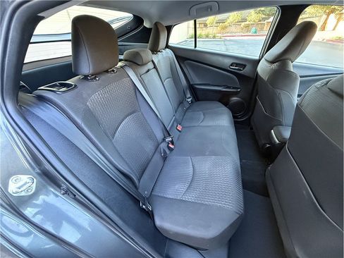 Used 2016 Toyota Prius Two FWD image 22