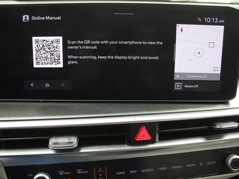 Certified 2025 Kia Sorento S w/ Panoramic Sunroof Package image 50