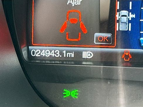 Used 2021 Ford Ranger Lariat w/ Equipment Group 501A High image 12