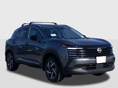 New 2026 Nissan Kicks SV image 5