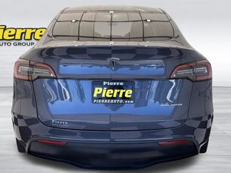 Used 2023 Tesla Model Y Long Range AWD/4WD video 3